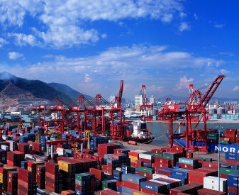 好消息？！拜登開始打擊高價集裝箱運費？船公司回應來了