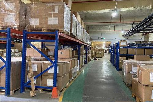 美國亞馬遜多倉庫發生爆倉！貨物或被延誤